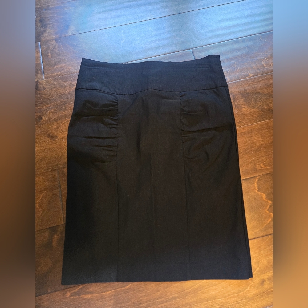 🌟Urban Hearts Elegant Black Women's Pencil Skirt Size 9